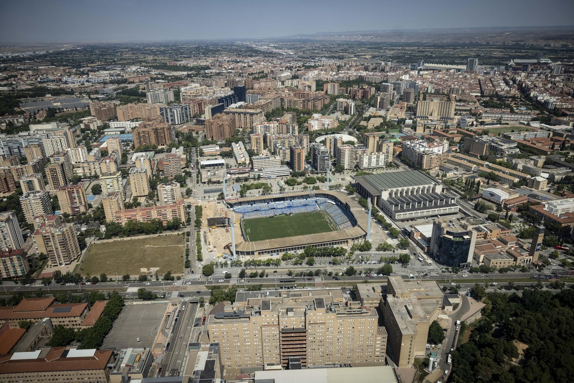 Así se ve Zaragoza desde el helicóptero de la Unidad Aérea de la Policía