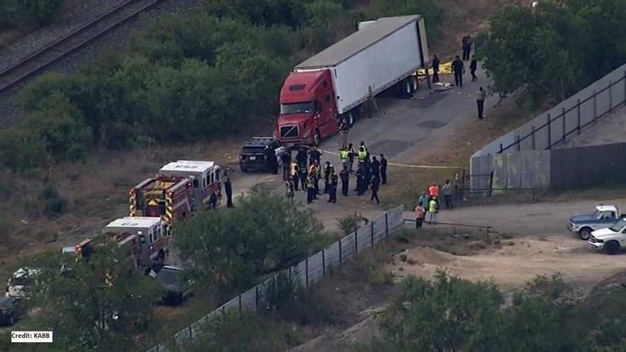 Troben 46 migrants morts a l&#039;interior d&#039;un camió a Texas