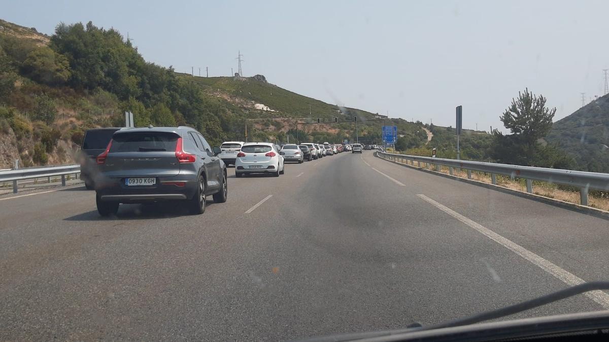 Retenciones esta mañana en el túnel de La Canda