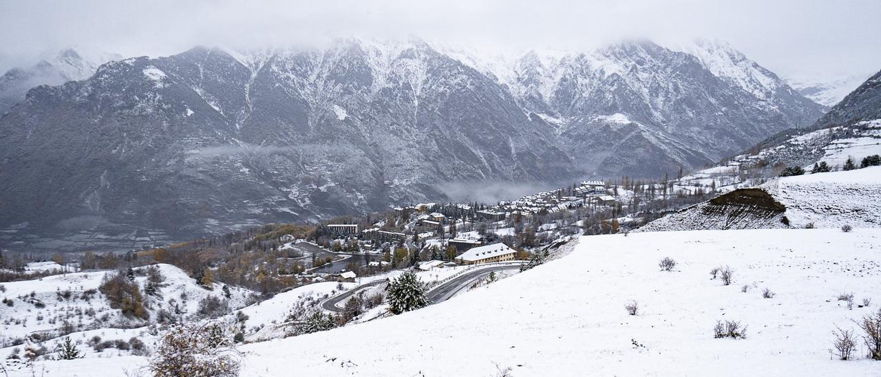 Estampa de nieve de Cerler, la estación de esquí de la comarca de La Ribagorza.