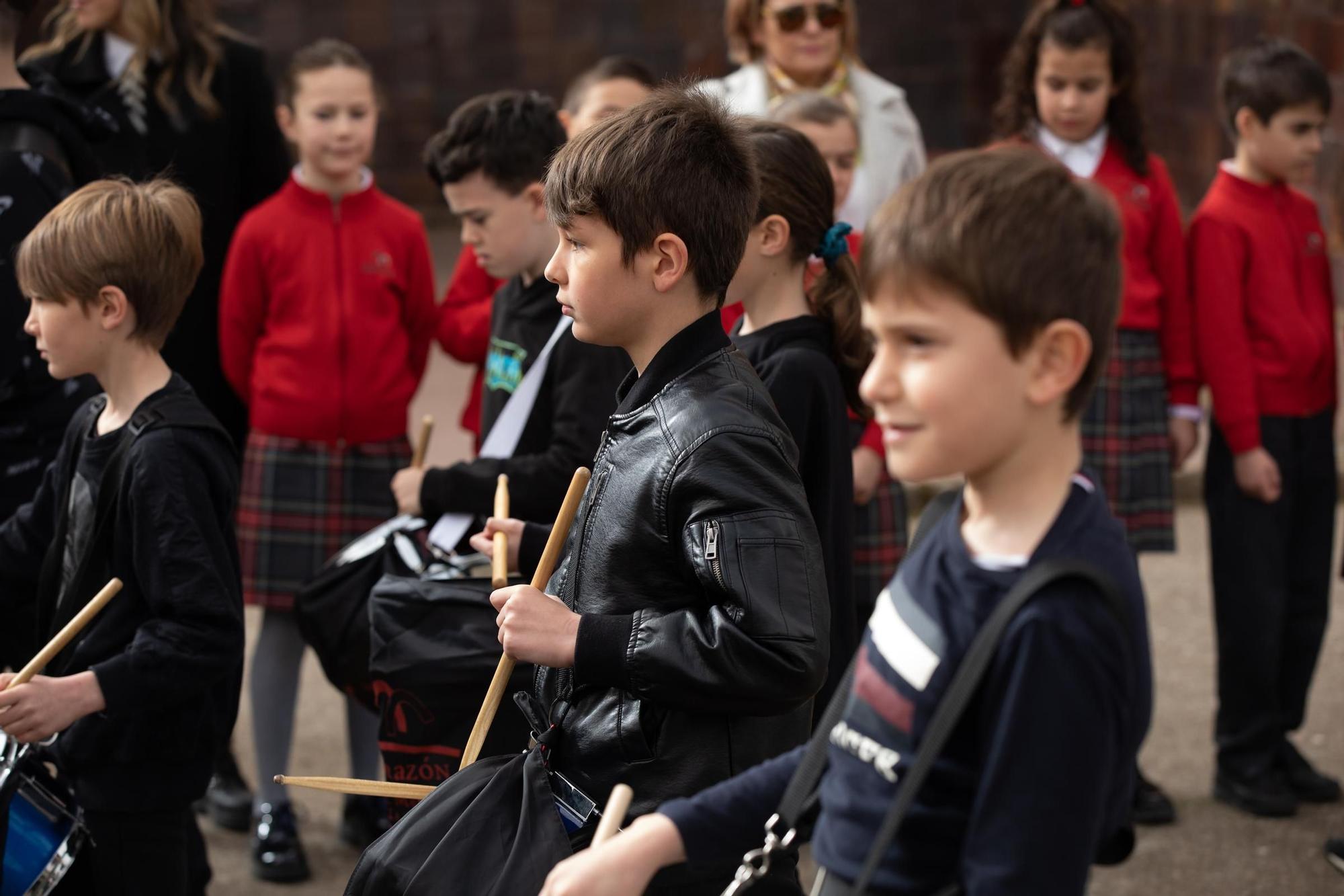 Procesión del colegio Corazón de María