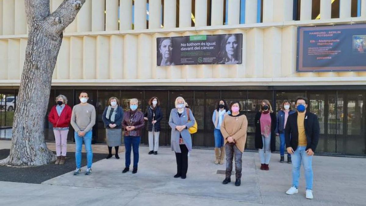 Autoridades posan en Capdepera. | AJUNTAMENT 