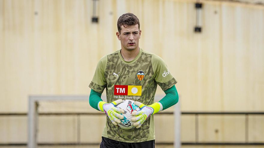 Así ha sido la primera semana de Agirrezabala en el Valencia