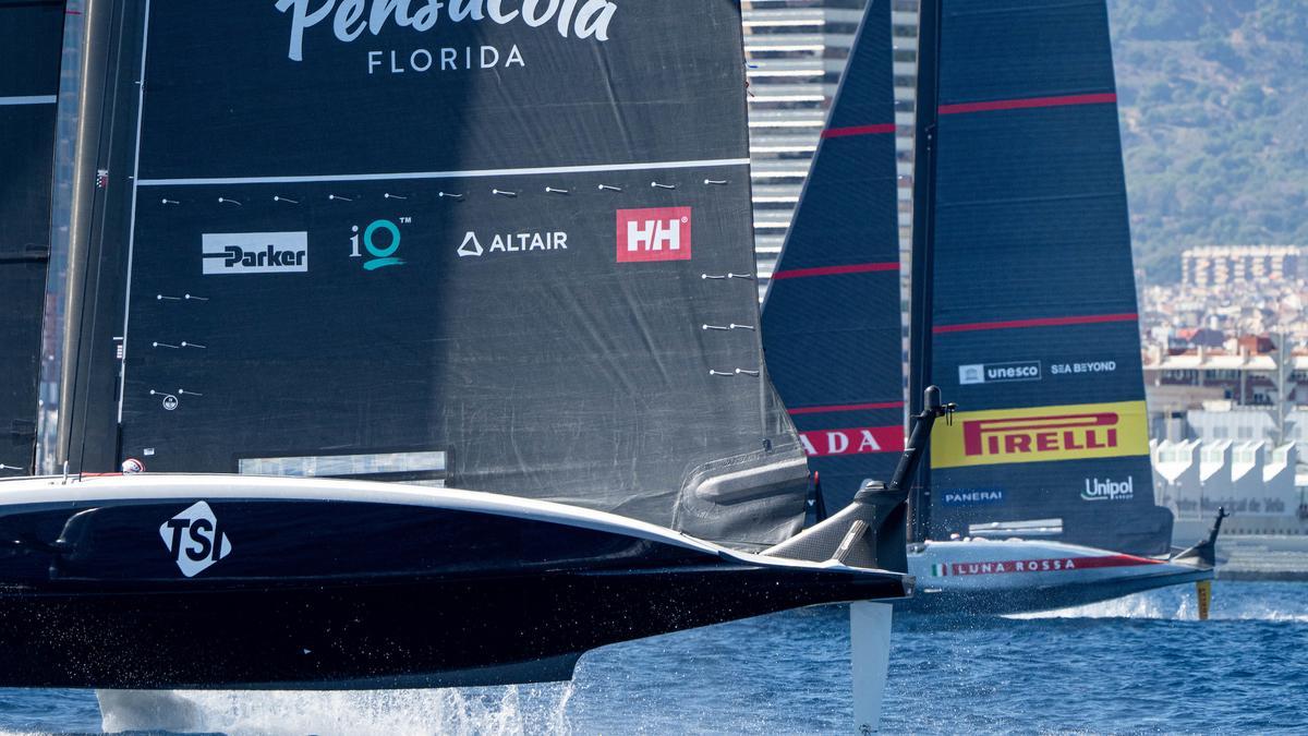 El 'Patriot' de American Magic compite contra el Luna Rossa italiano, este sábado en las semifinales de la Louis Vuitton Cup.