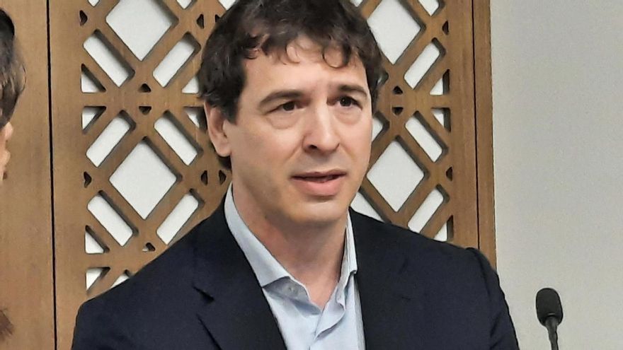 El hermano de Sánchez deja su puesto en la Diputación de Badajoz en plena investigación