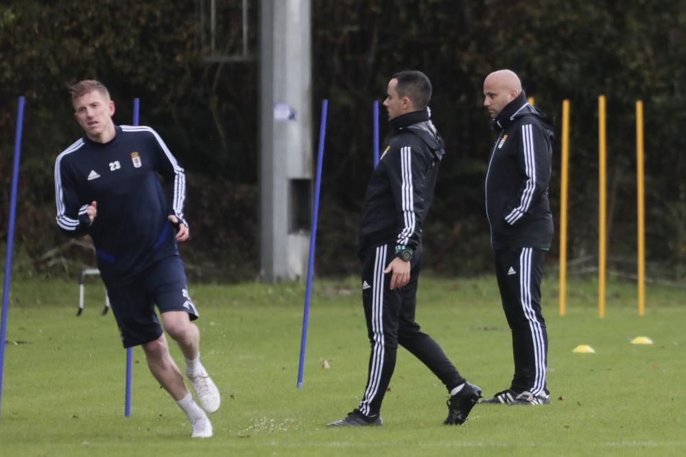 El Real Oviedo se ejercita en El Requexón