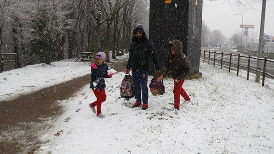 Protecció Civil activa l´alerta per la nevada intensa a la Garrotxa i al Ripollès