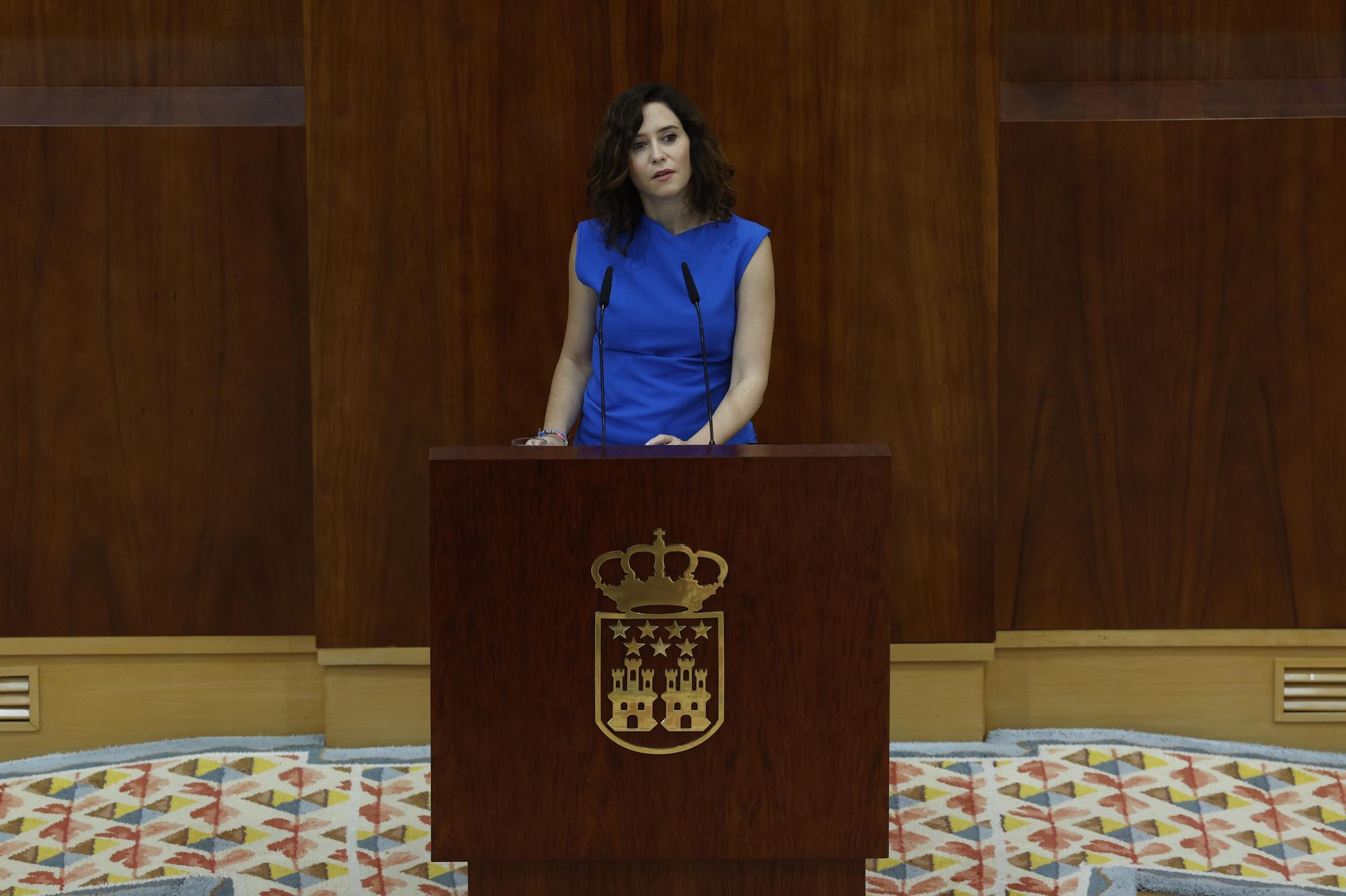 Primera sesión en la Asamblea de Madrid del debate del estado de la región.