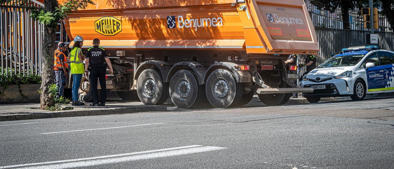 Un camión cada dos minutos en las obras del Camp Nou