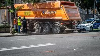 Un camión cada dos minutos: las obras del Camp Nou y la L9 ponen a prueba el tráfico en Barcelona