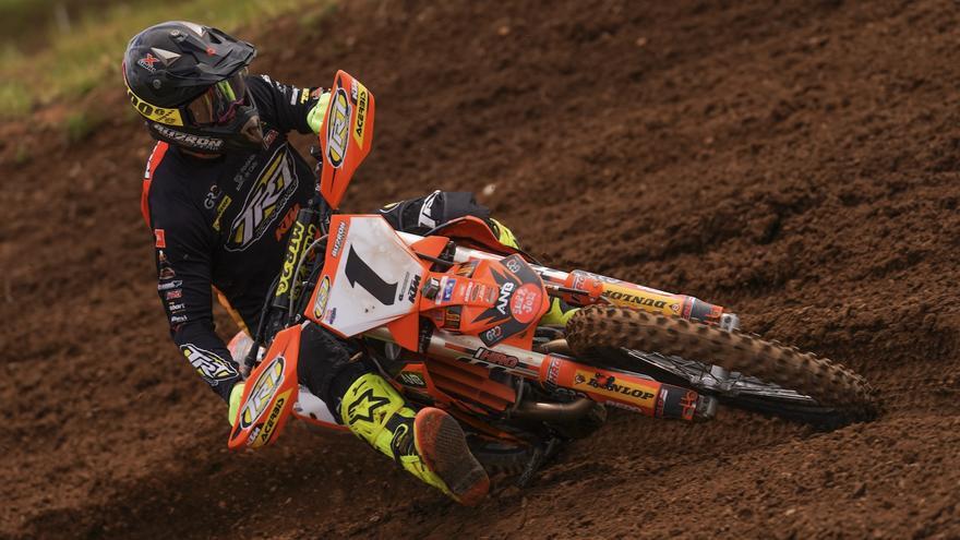 El Motocross de Almodóvar brinda un espectáculo brillante a los aficionados