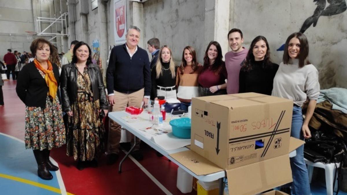 Representantes de Autismo Córdoba, del colegio Almedina y del grupo Supra de la UCO.