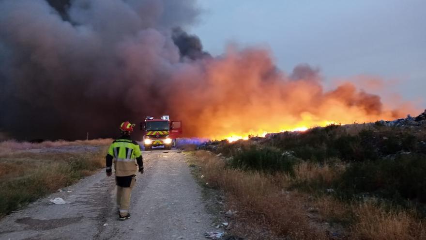 Un rayo provoca otro incendio entre Murillo y Agüero