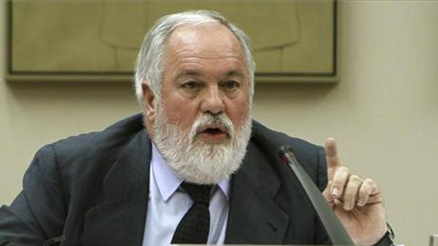 Cañete anuncia un nuevo Plan Hidrológico Nacional para el 2014