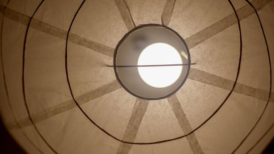 El precio de la luz repunta este domingo.