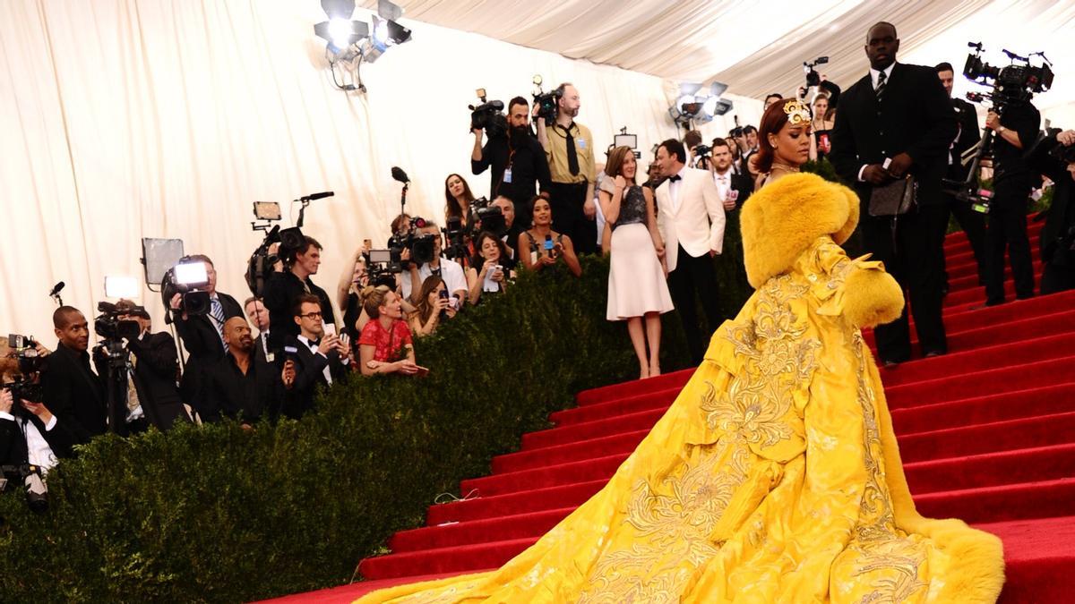 Diane Kruger 'recicla' el vestido de Rihanna en la Gala Met