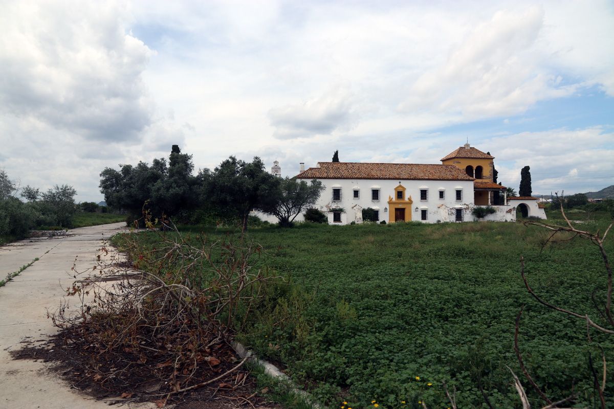 Visita a la antigua fábrica Bacardi de Málaga, comprada por Aquila Capital