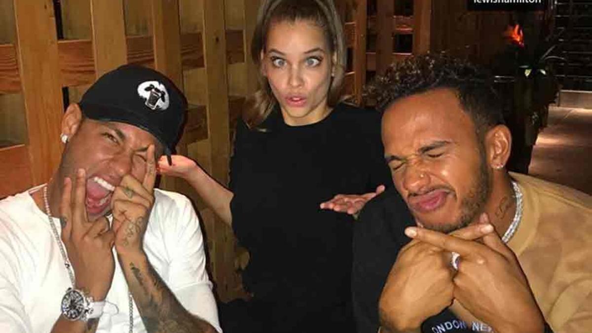 Neymar, junto a Barbara Palvin y Lewis Hamilton