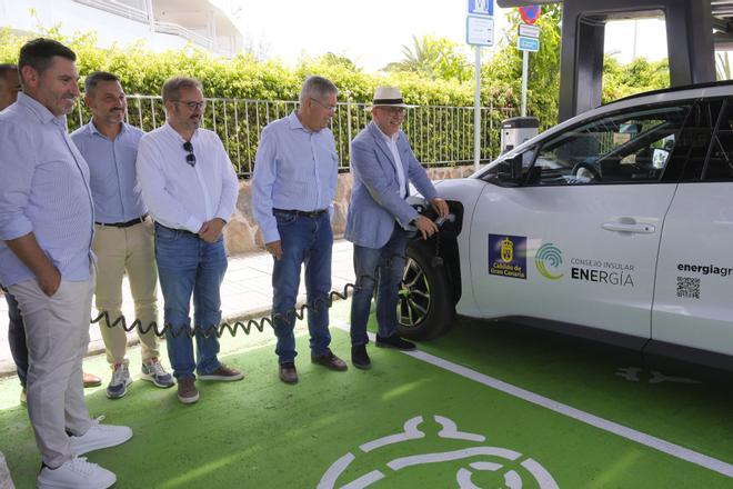 Autoridades del Cabildo y del ayuntamiento visitan las obras del proyecto Impulsa Maspalomas