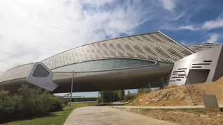 Una década de naufragio del Pabellón Puente de Zaragoza