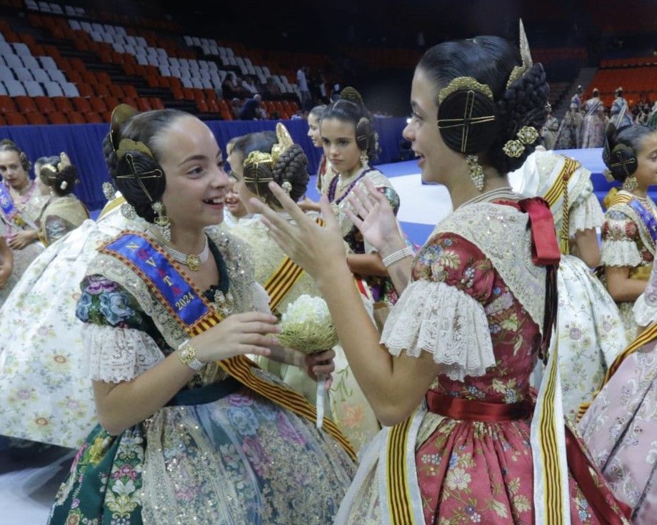 Así fue la celebración de las candidatas a Fallera Mayor de València en la Fonteta