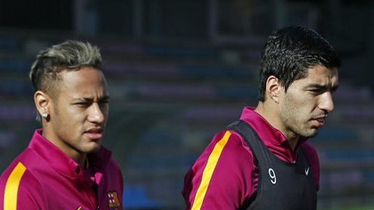 Neymar y Luis Suárez entrenaron sin Messi