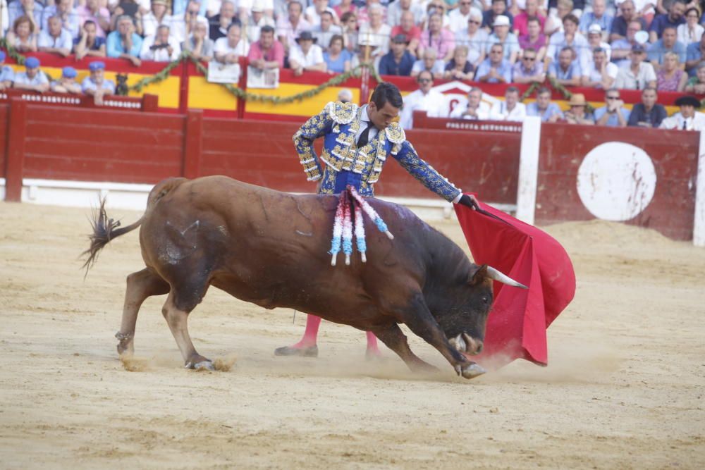 José Tomás y Manzanares salen por la puerta grande