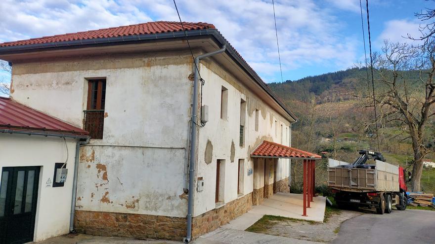 Villaviciosa abrirá una escuela de apoyo al emprendedor rural en las antiguas escuelas de Candanal con las ayudas a la Transición Justa