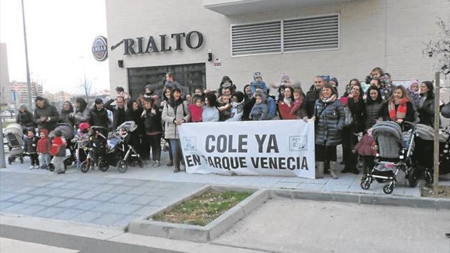 Cs pide a Educación que no retrase más las obras del colegio Parque Venecia