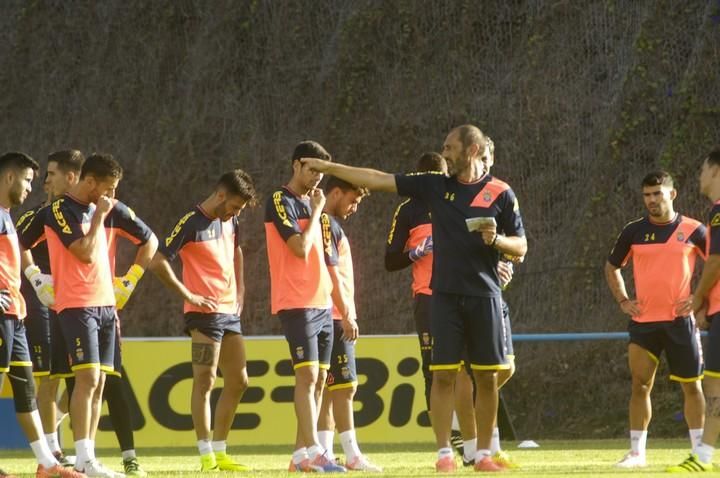 ENTRENAMIENTO DE LA UD LAS PALMAS