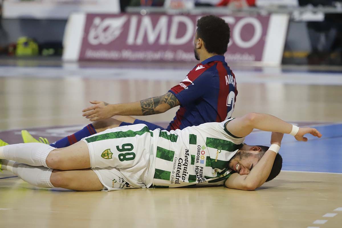 En imágenes el Futsal Córdoba Levante