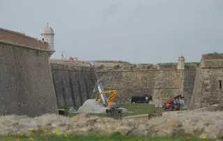 El rodatge de la sèrie «Mrs. Davis» arriba dimecres al Barri Vell