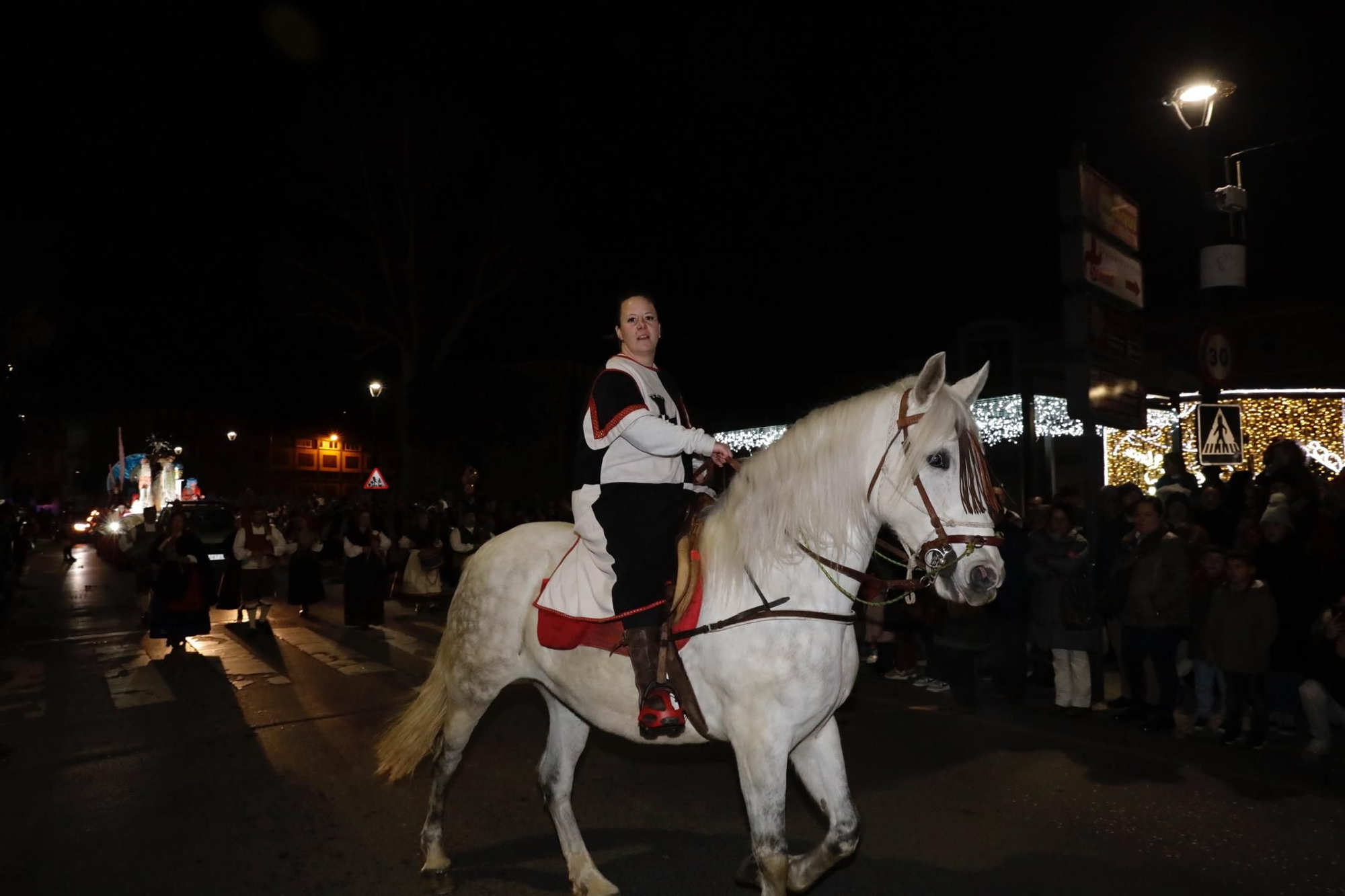 En imágenes: así fue la cabalgata en Langreo