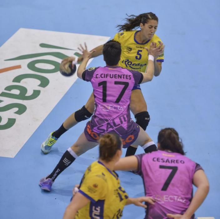 12/01/2019 LAS REMUDAS, TELDE. Balonmano Rocasa - Valladolid. FOTO: J. PÉREZ CURBELO  | 12/01/2019 | Fotógrafo: José Pérez Curbelo