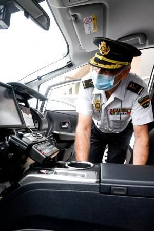 02-07-20   LAS PALMAS DE GRAN CANARIA. MUELLE PRIMO DE RIVERA. LAS PALMAS DE GRAN CANARIA. Presentación de nuevos vehículos de policía nacional Fotos: Juan Castro.  | 02/07/2020 | Fotógrafo: Juan Carlos Castro