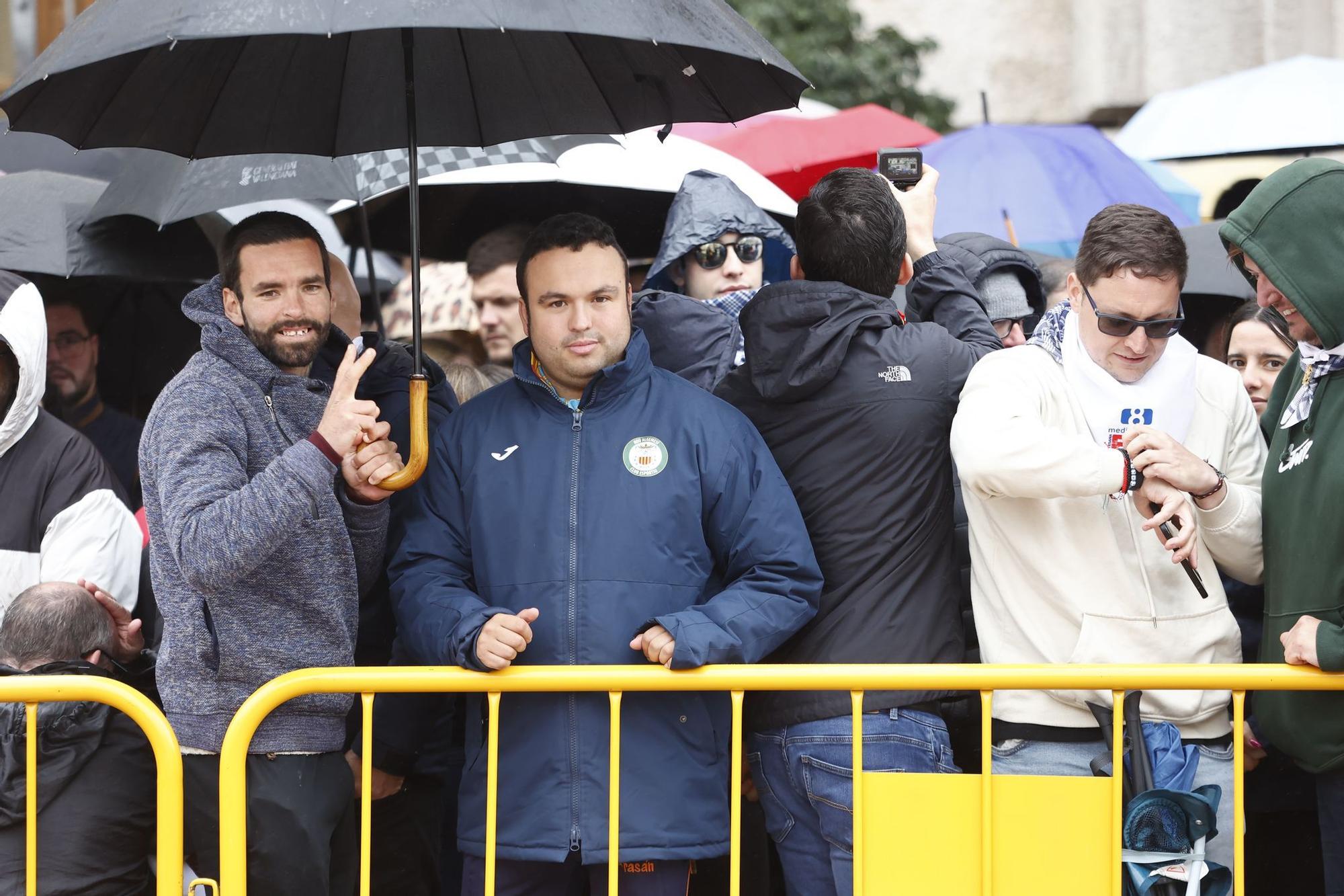 Búscate en la mascletà del viernes 14 de marzo