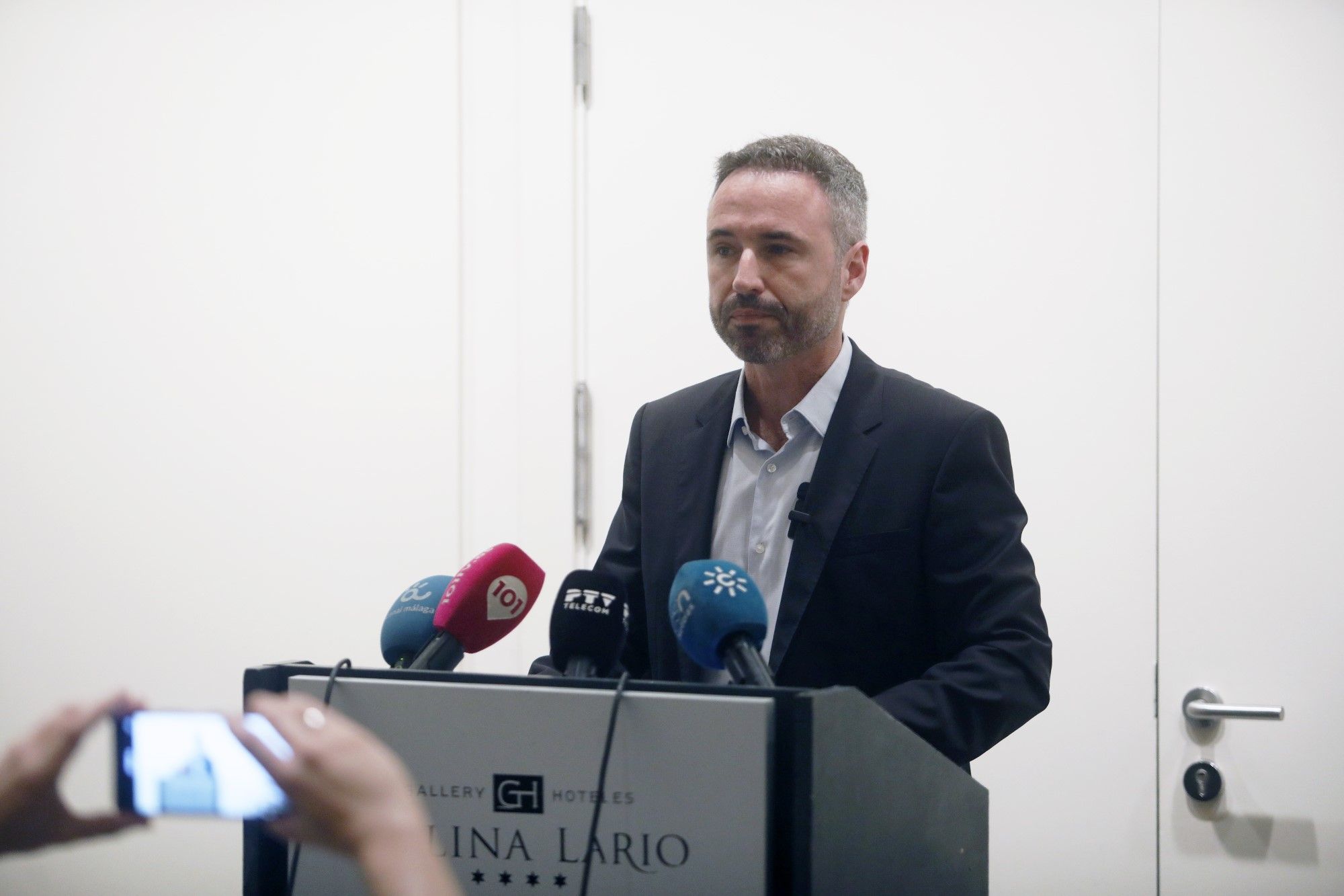 Guillermo Díaz anuncia que abandona la política