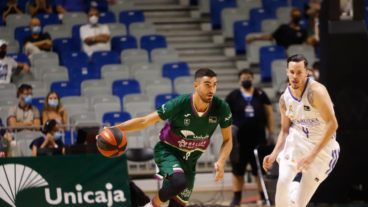 Las imágenes del Unicaja - Real Madrid del Trofeo Costa del Sol 2021.