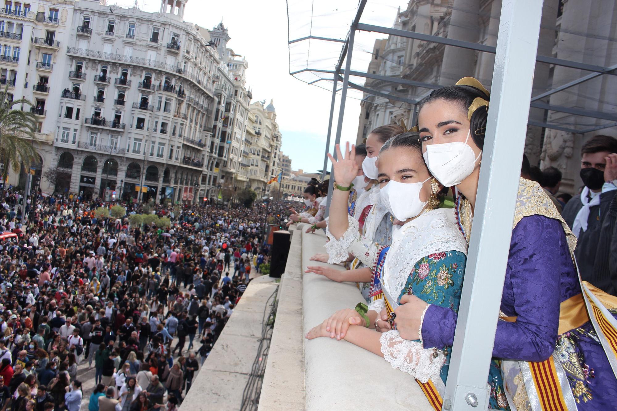 Palco día 12. El mundo (de la corte) en un pañuelo