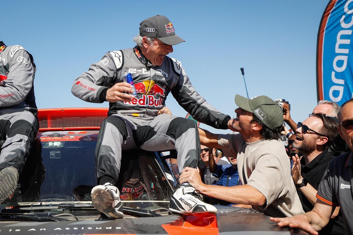 Carlos Sainz conquista su cuarto Dakar