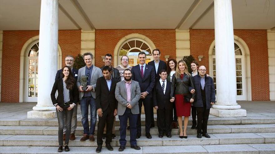 Pedro Sánchez recibe al equipo de &#039;Campeones&#039;