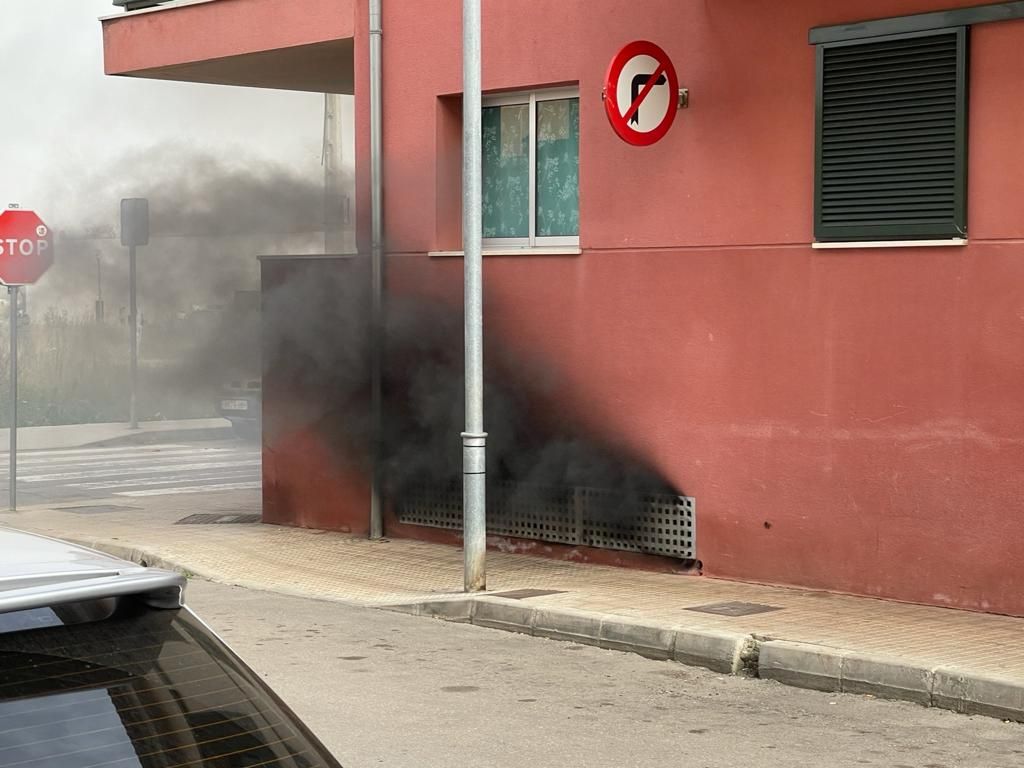 Incendio en un aparcamiento subterráneo en sa Pobla