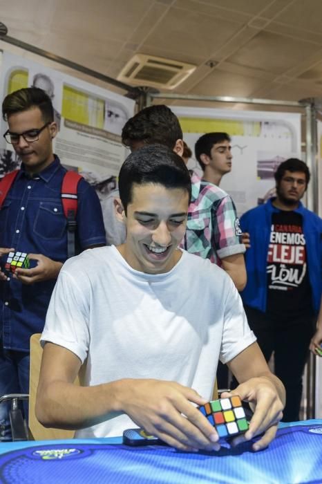 CAMPEONATO DE CUBO DE RUBIK EN ELDER