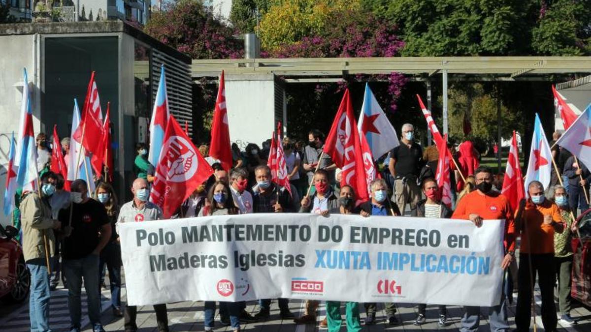 Trabajadores de Maderas Iglesias, durante una concentración en 2020.