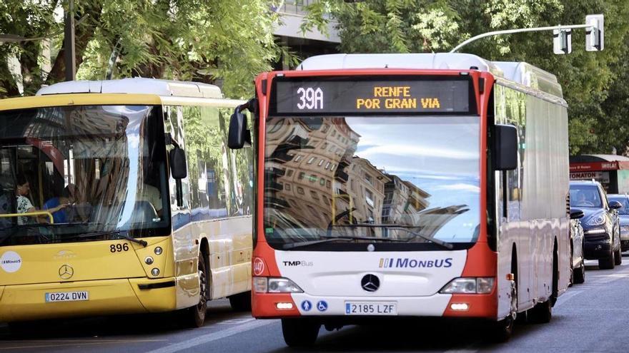 Fracasa la última oportunidad para desactivar la huelga de autobuses y tranvía en la Región de Murcia para este miércoles y jueves