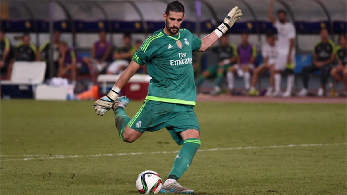 Kiko Casilla, en un partido de pretemporada con el Real Madrid