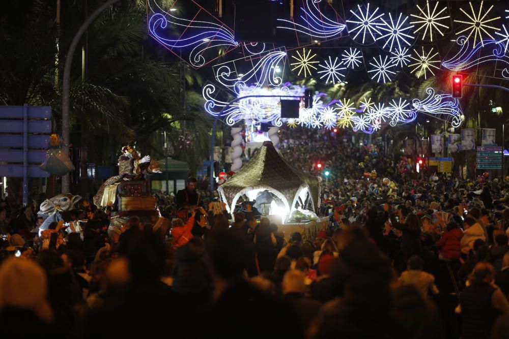 Cabalgata de los Reyes Magos en Alicante.