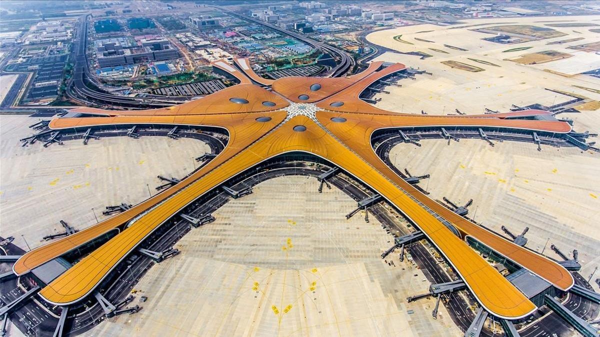 Comienza a operar el nuevo aeropuerto de Pekín, de los más grandes del mundo