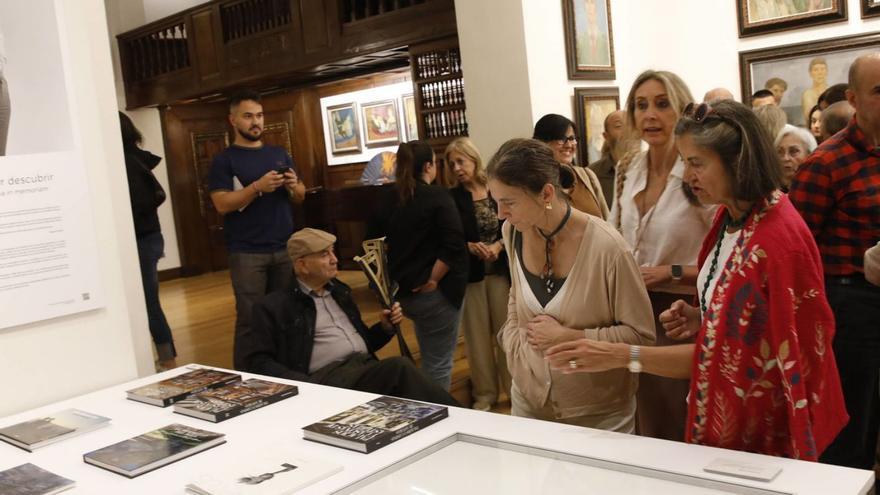 El Evaristo Valle rinde homenaje al fotógrafo Alejandro Braña: &quot;Su trabajo dejó huella&quot;
