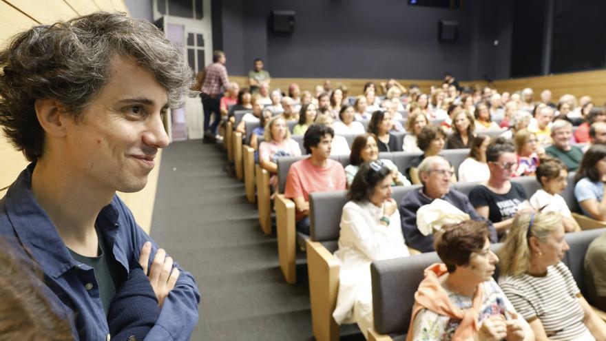 El director Jonás Trueba "resucita" la esencia de "Los ilusos" 13 años después
